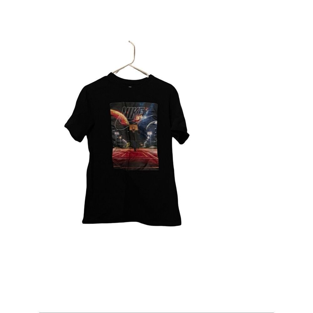 Nike Mens Black Basketball Court Photo Graphic Short Sleeve T-Shirt Medium